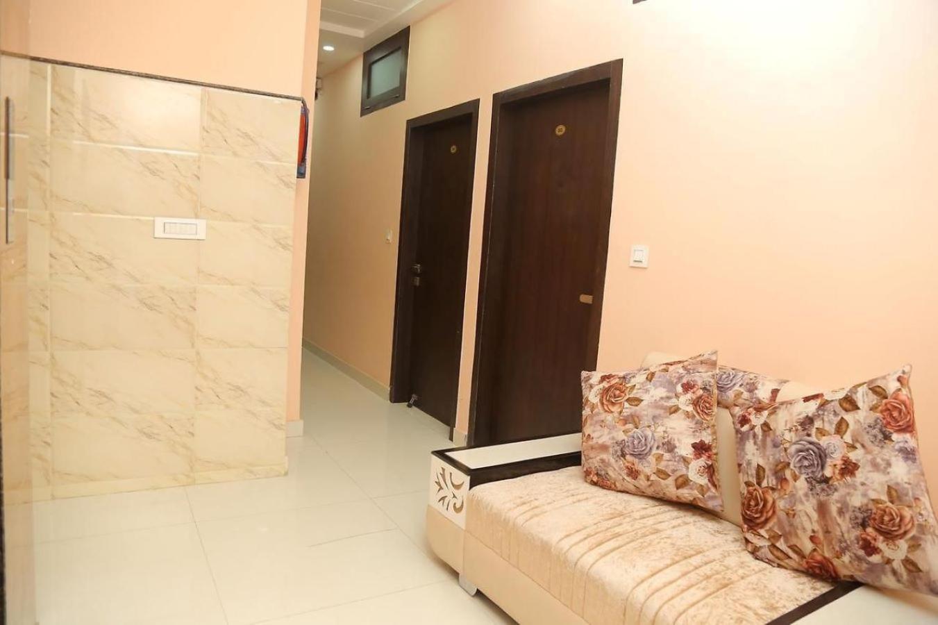 אמריצר Hotel Golden Dreams מראה חיצוני תמונה