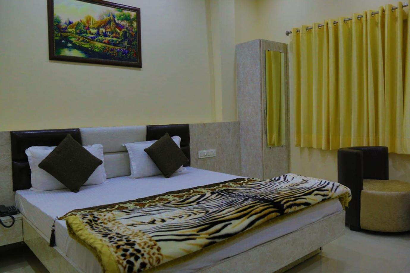 אמריצר Hotel Golden Dreams מראה חיצוני תמונה